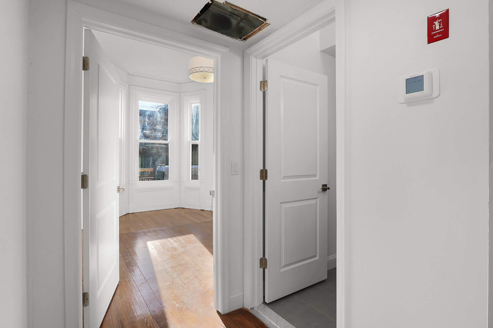 Apt 1F - Photo 9