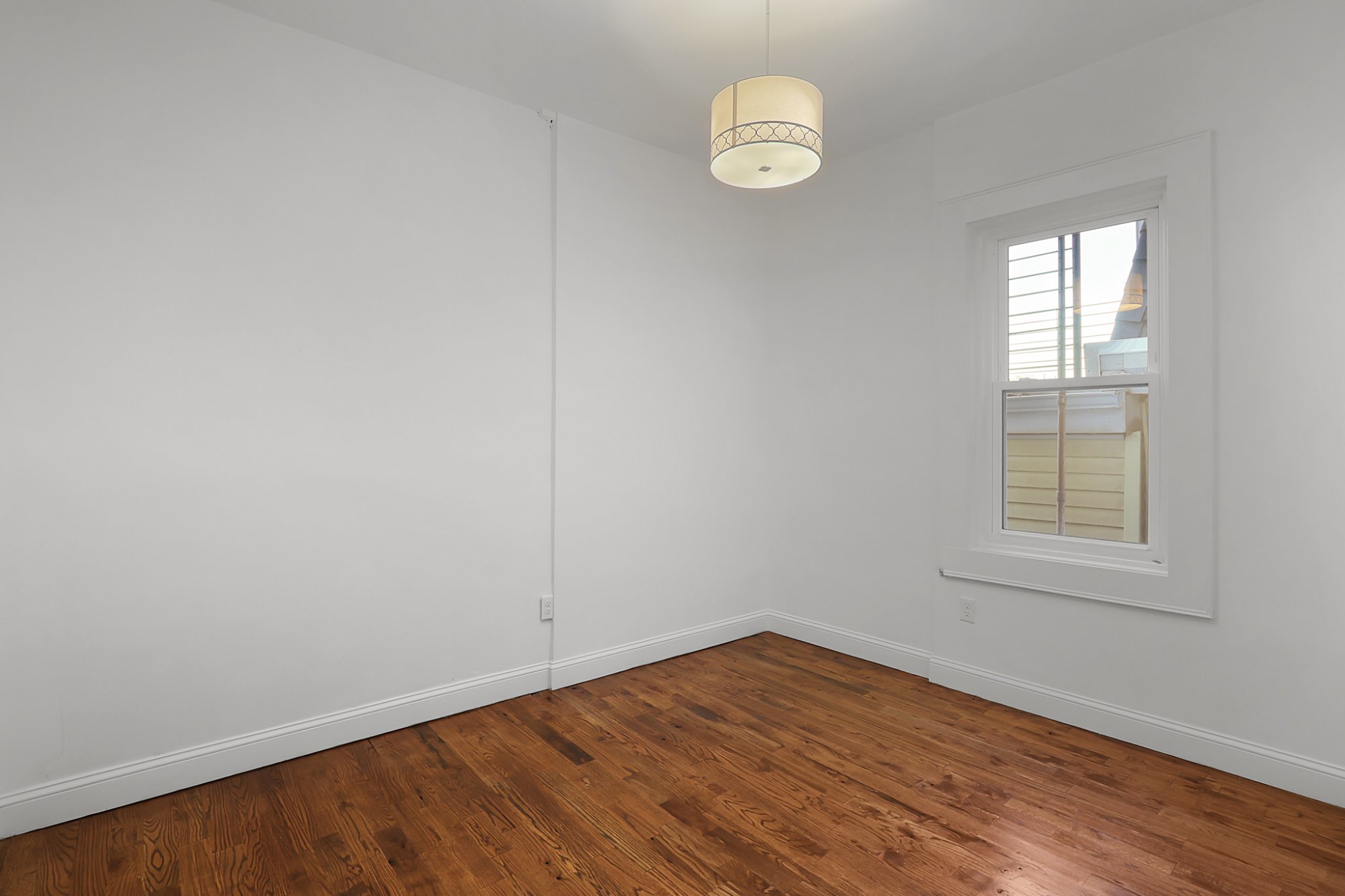 57TrubullSt_NewHaven_CT-Apt2R-8.jpg